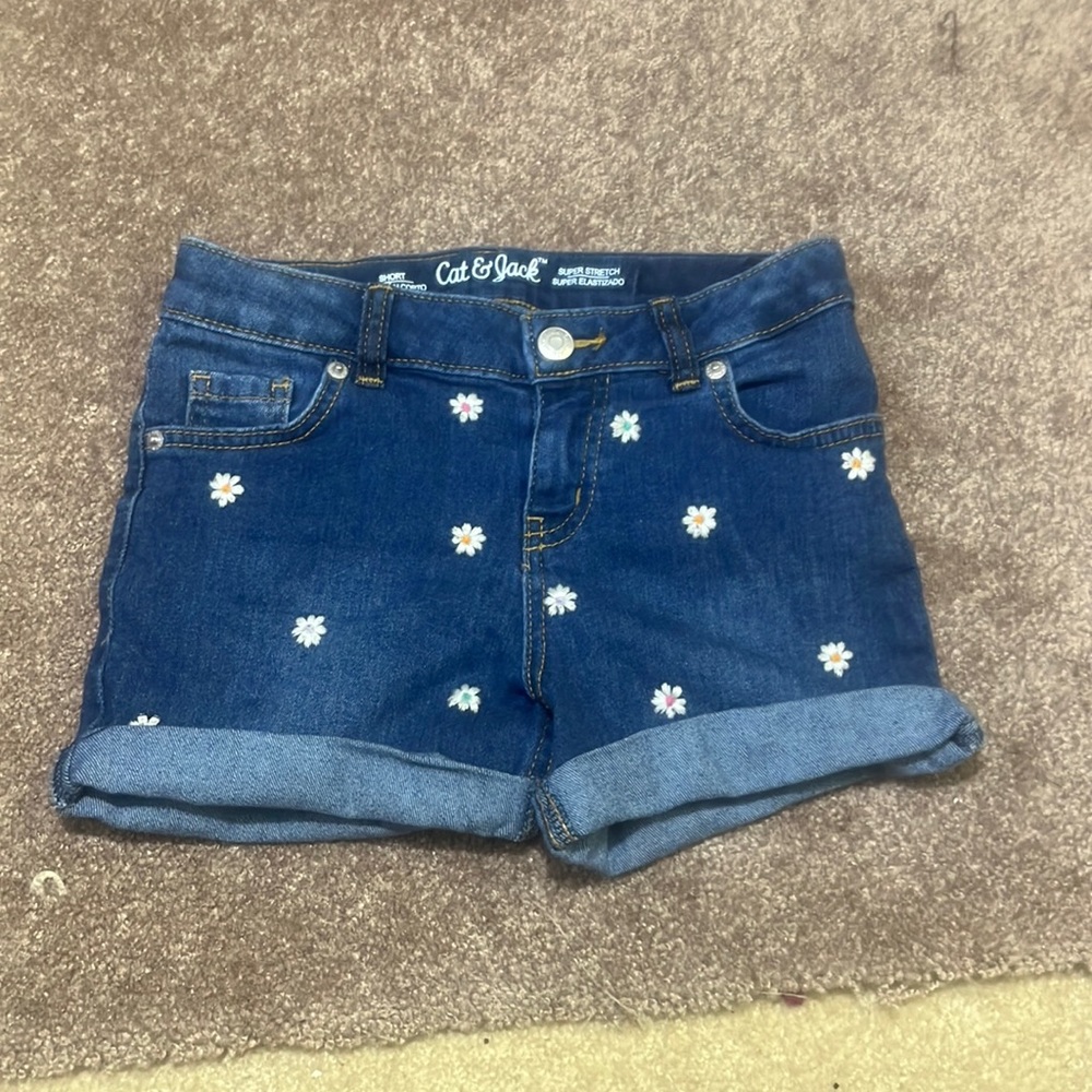 Cat & Jack Flower Denim Cut Off Shorts M (7-8)